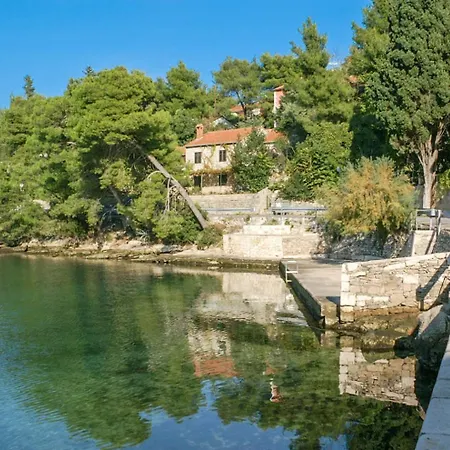 With Parking Space Splitska, Brac - 17023 Daire