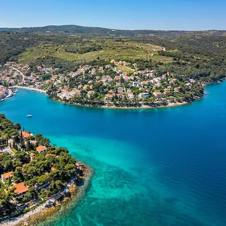 With Parking Space Splitska, Brac - 17023